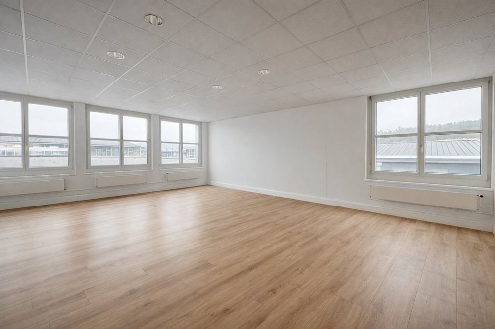 EXKLUSIVE BÜRO - ODER PRAXISFLÄCHEN AN TOP LAGE - Mehr