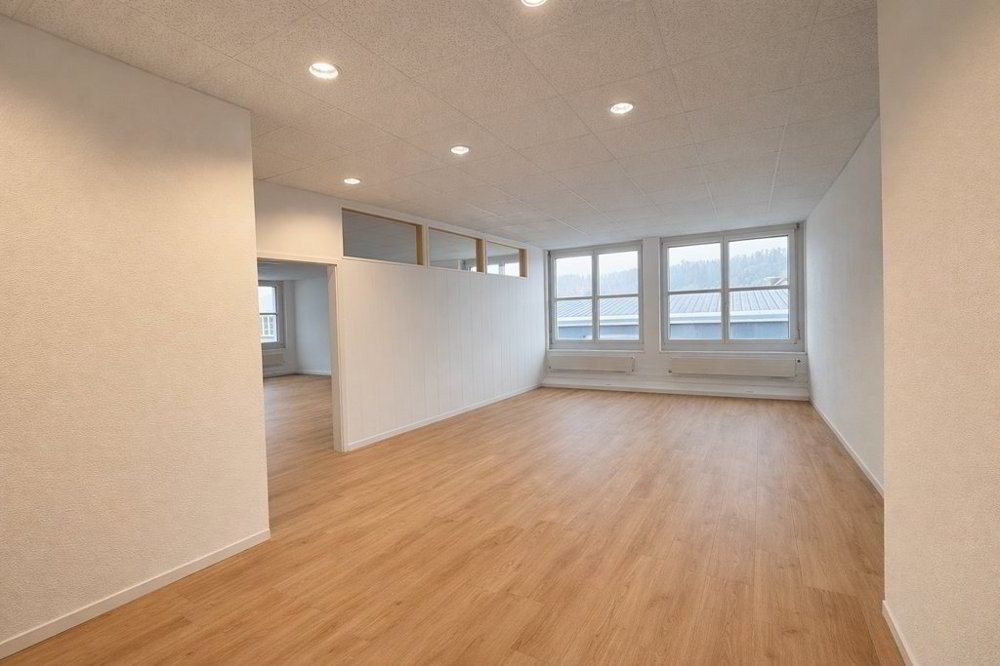 null rooms Office & Commercial for rent in Schöftland - image 1/5