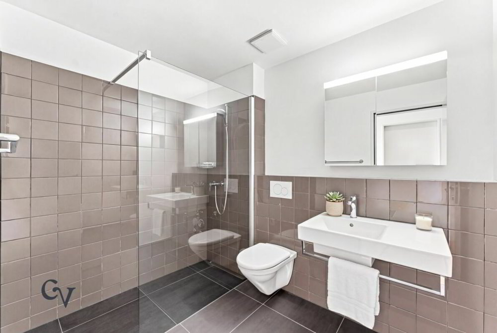 2 Zimmer Wohnung zum verkaufen in Embrach - Bild 1/13