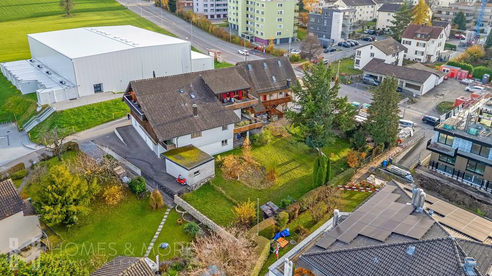 Maison 12 pièces à acheter à Horgen - image 1/13
