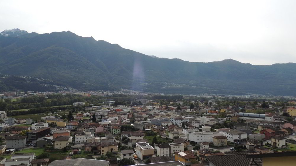 5 rooms House for rent in Monte Carasso - image 1/26