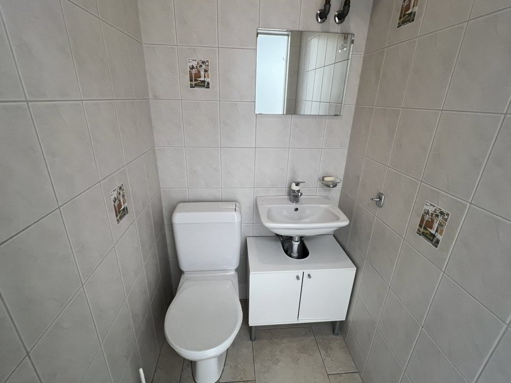 null rooms Office & Commercial for rent in Yverdon-les-Bains - image 1/5