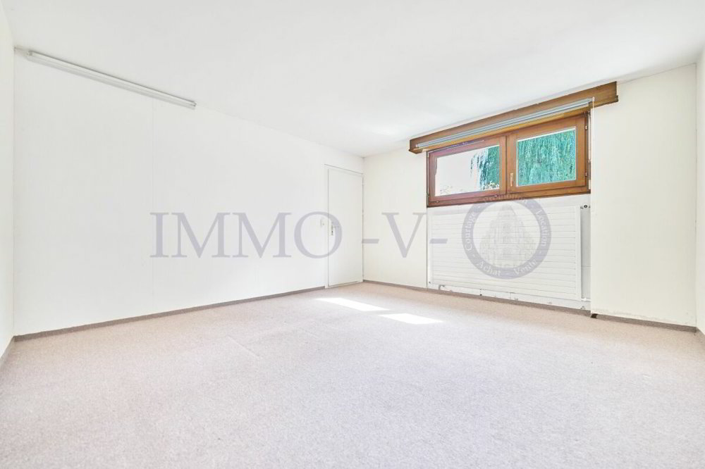 Maison 8 pièces à louer à Crans-près-Céligny - image 1/13