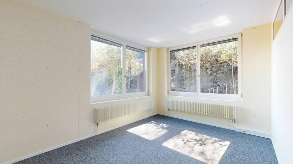 Moderner Gewerberaum mit 72 m² Bürofläche + 41 m² Gemeinschaftsbereich im markanten ?Gwand?-Gebäude in Merenschwand - Ansicht 4