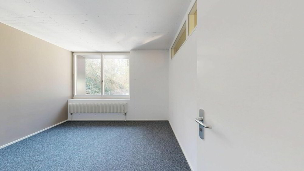 Moderner Gewerberaum mit 72 m² Bürofläche + 41 m² Gemeinschaftsbereich im markanten ?Gwand?-Gebäude in Merenschwand - Mehr