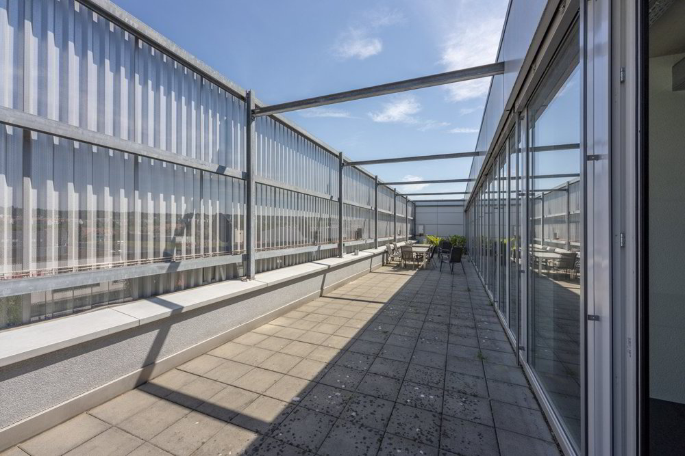 null rooms Office & Commercial for rent in Volketswil - image 1/3