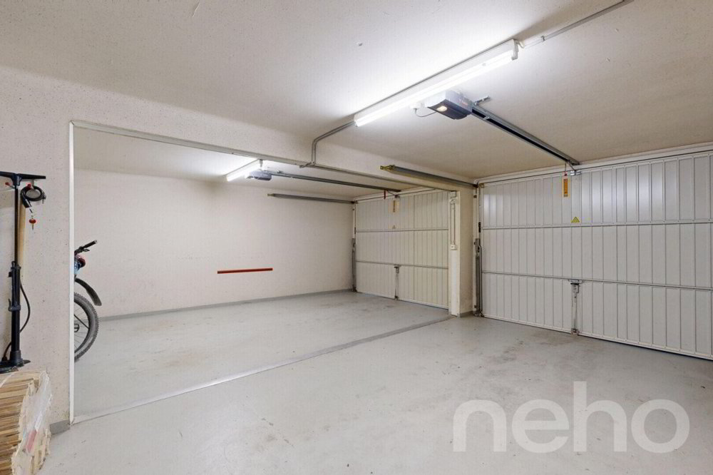 6.5 rooms House to buy in Otelfingen - image 1/12