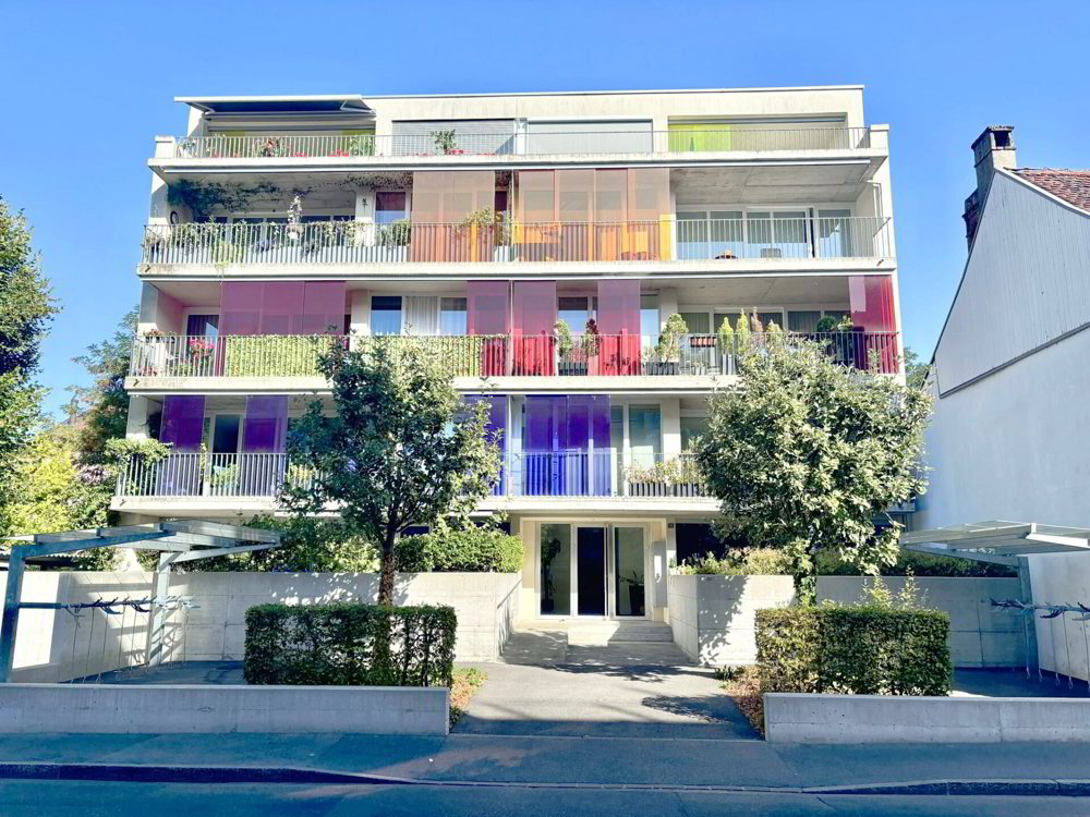 4.5 rooms Apartment to buy in Yverdon-les-Bains - image 1/11