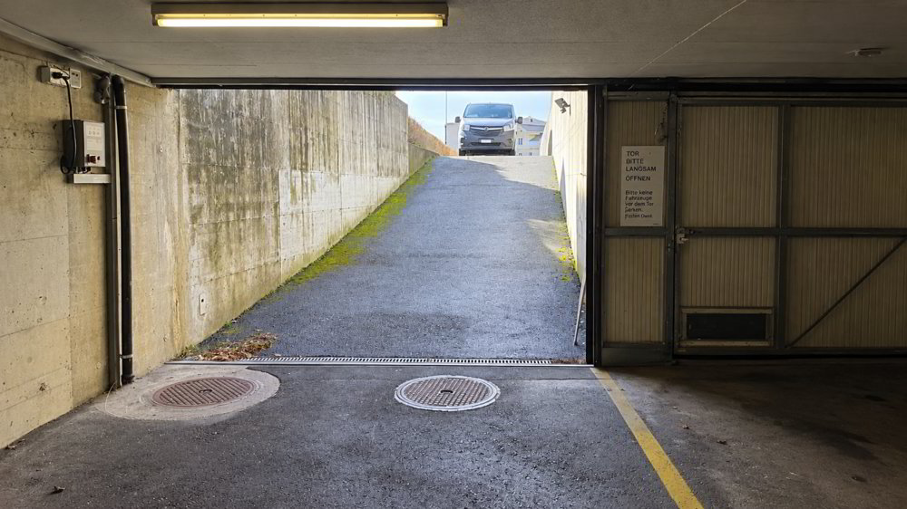 Parcheggio, garage di null locali in affitto a Sulgen - immagine 1/3