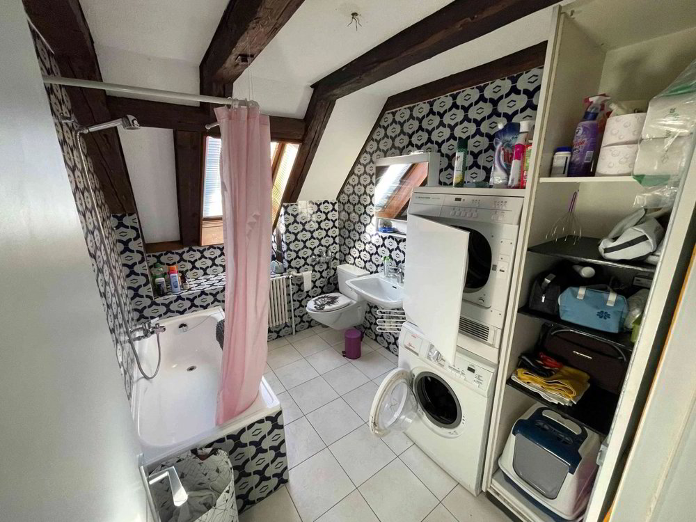 Appartement 4.5 pièces à louer à La Chaux-de-Fonds - image 1/7