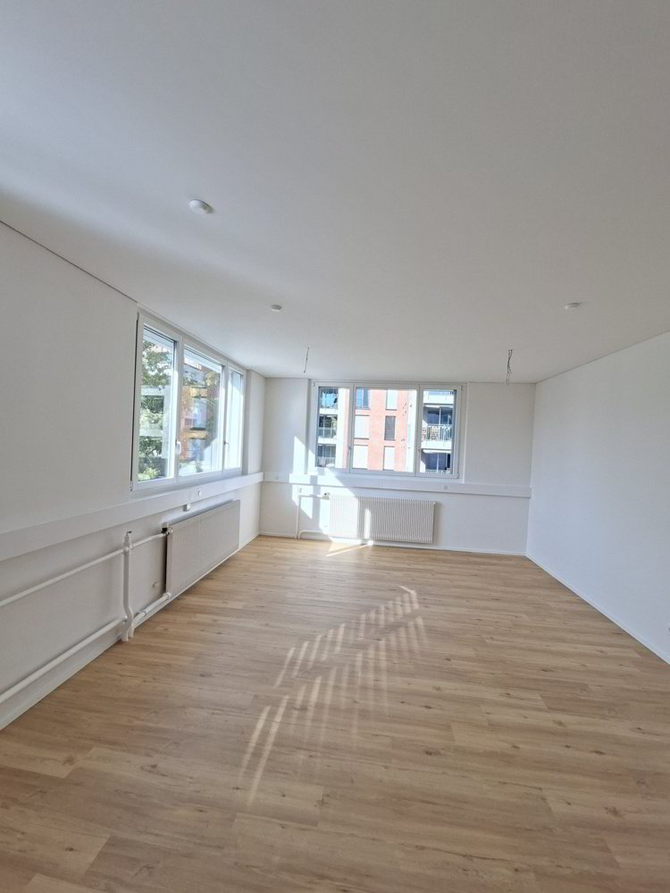 Exklusive, frisch sanierte Büros an zentraler Lage 8 Einheiten flexibel mietbar - Ansicht 5