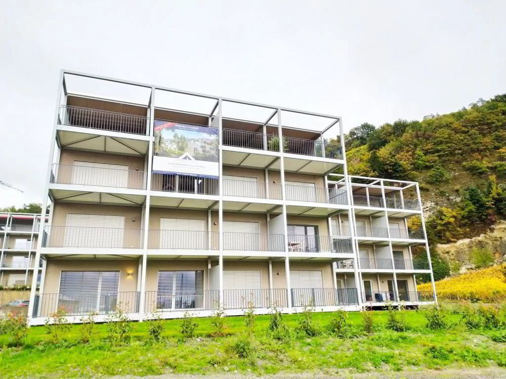 null rooms Car park, garage for rent in Saxon - image 1/1