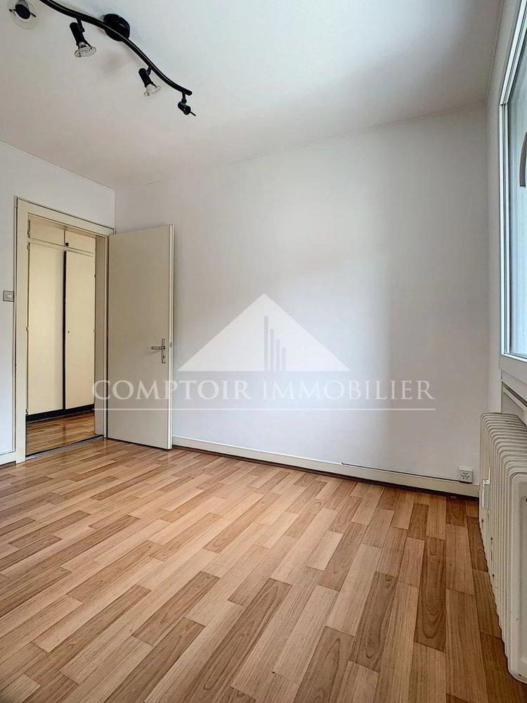 2 rooms Apartment for rent in Sierre - image 1/6