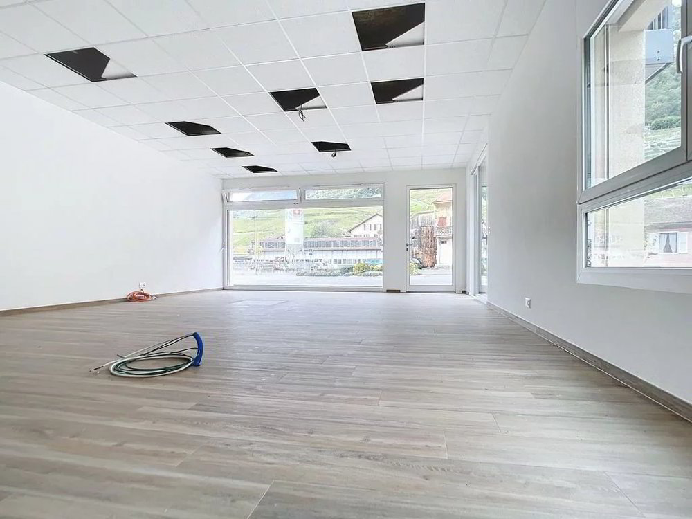 null Zimmer Büro zu vermieten in Aigle - Bild 1/8
