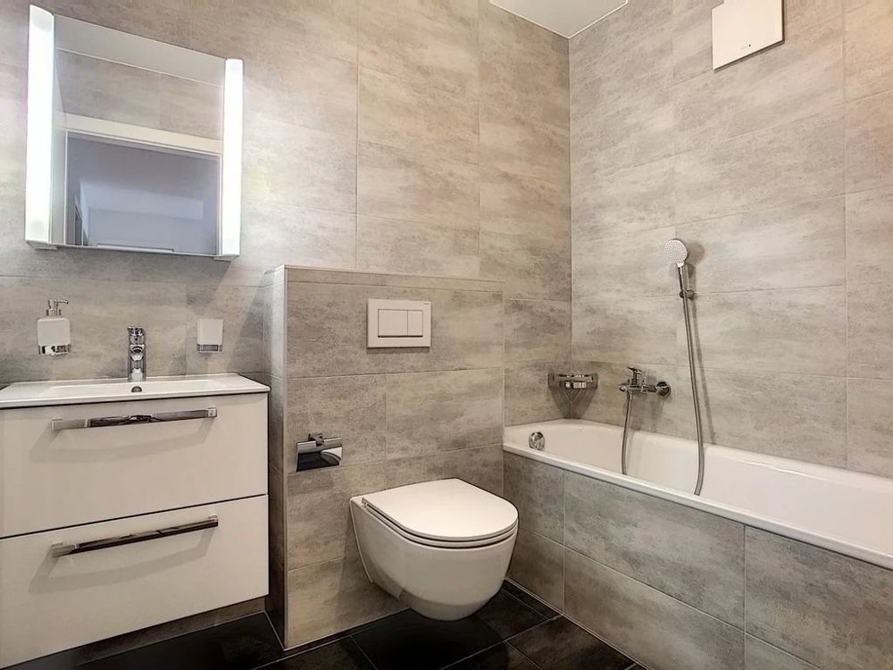 Appartamento di 4 locali in affitto a Saxon - immagine 1/10