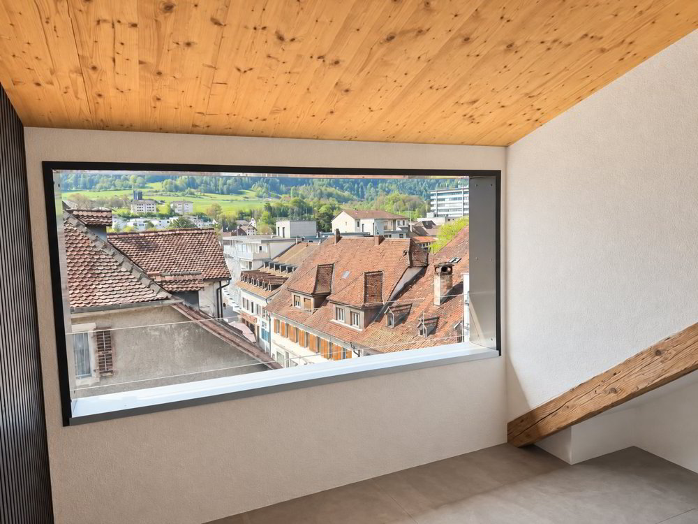 Appartement 6 pièces à louer à Moutier - image 1/9