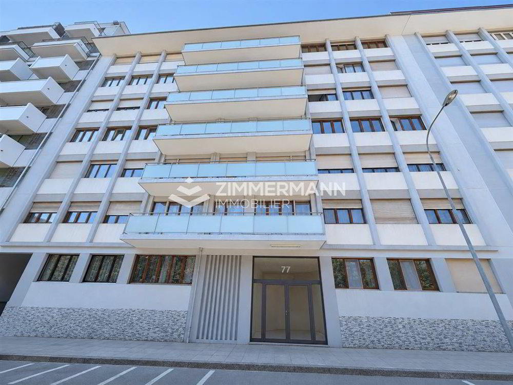 null rooms Car park, garage for rent in Ginevra - image 1/1