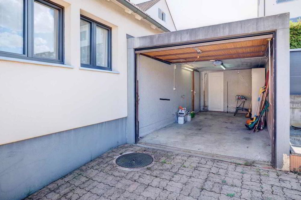 4 rooms House to buy in Lausen - image 1/12