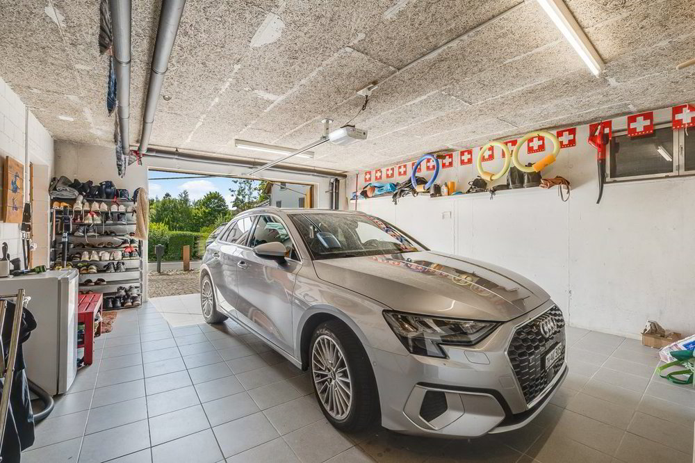 4 rooms House to buy in Hinwil - image 1/13