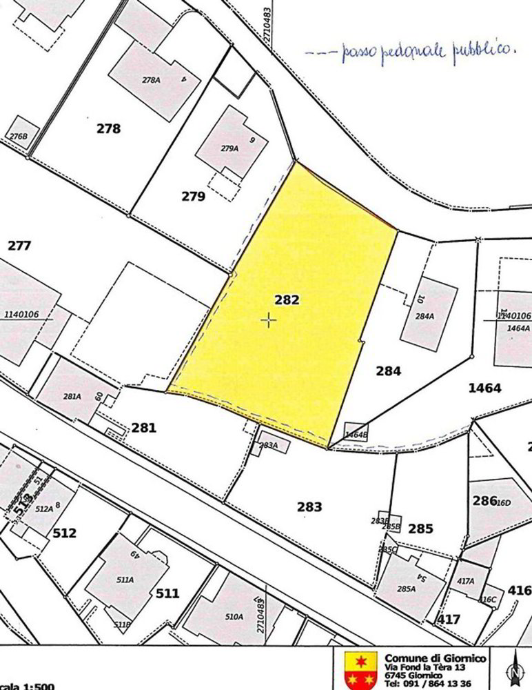 null rooms Land to buy in Giornico - image 1/9