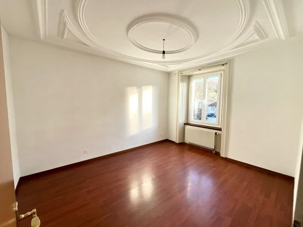 3 Zimmer Wohnung zu vermieten in Tramelan - Bild 1/9