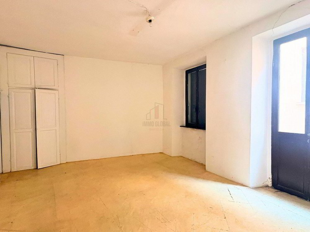 14.5 rooms House to buy in Mendrisio - image 1/13