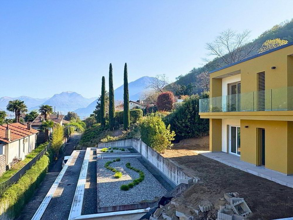 4.5 rooms Apartment to buy in Brusino Arsizio - image 1/13