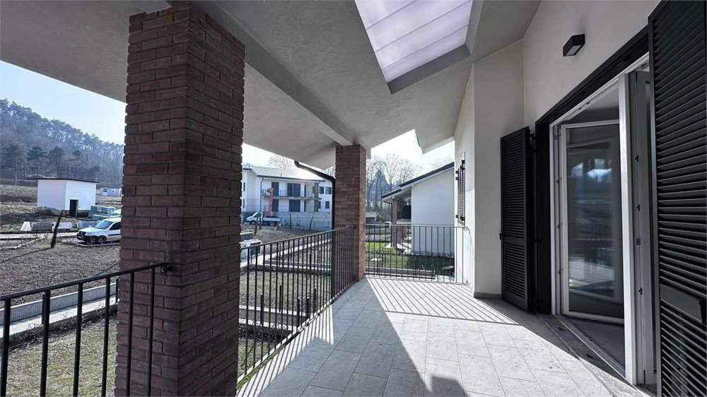 3 rooms Apartment to buy in Giswil - image 1/34
