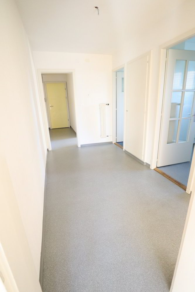 4.5 rooms Apartment for rent in Freiburg - image 1/10