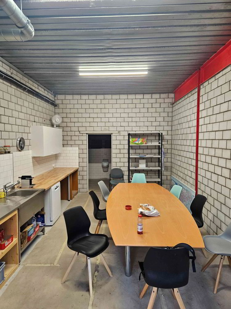 null rooms Office & Commercial for rent in Chur - image 1/12