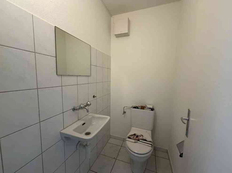 3 rooms Apartment for rent in Uster - image 1/7
