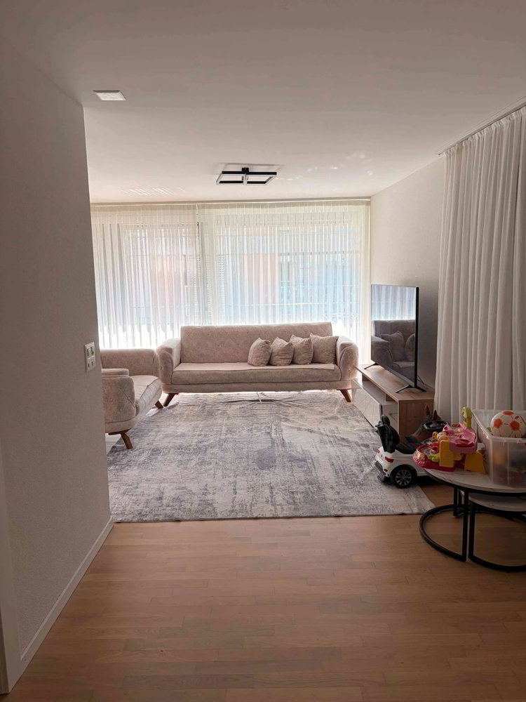 2.5 rooms Apartment for rent in Renens VD - image 1/4