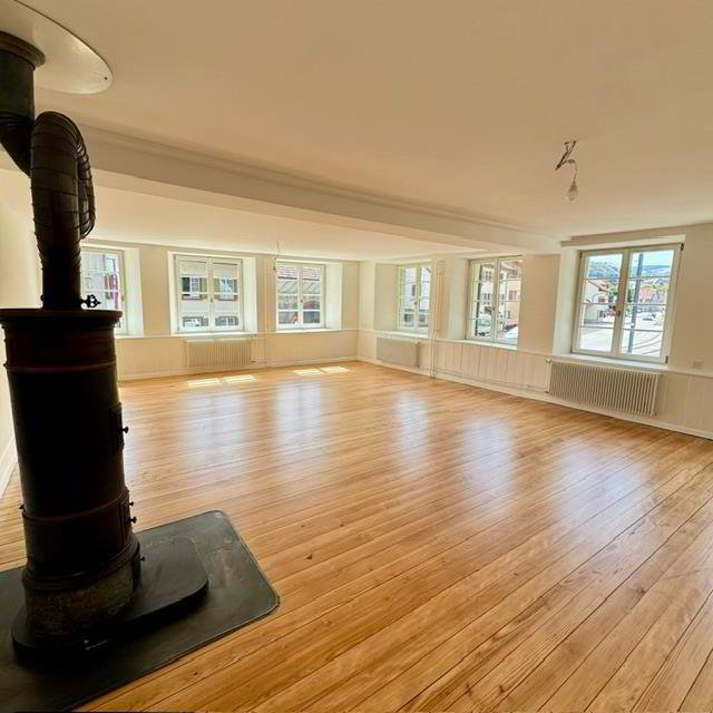 Maison 6 pièces à louer à Hölstein - image 1/1