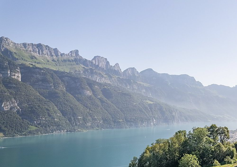Neubau - Luxus pur! 4.5 Zimmer-Gartenwohnung über dem Walensee - Ansicht 5