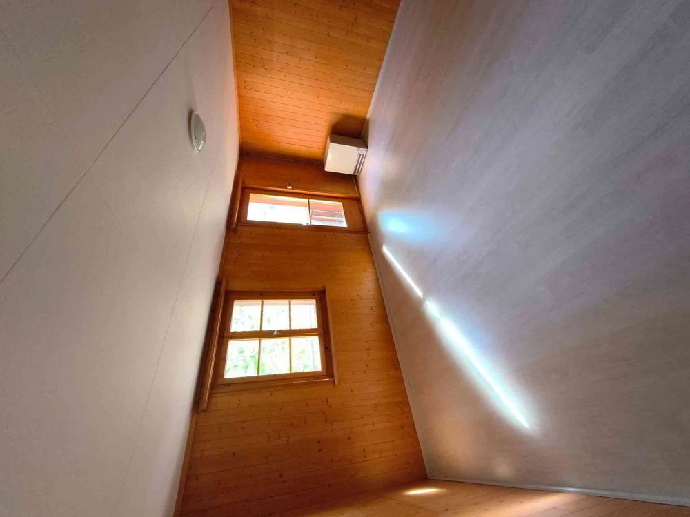 5 rooms Apartment for rent in Sumvitg - image 1/13