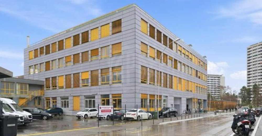 Bureau & Commerce null pièces à louer à Carouge GE - image 1/2