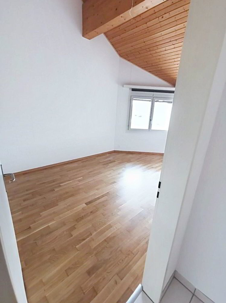 Appartement 5 pièces à acheter à Bossonnens - image 1/8