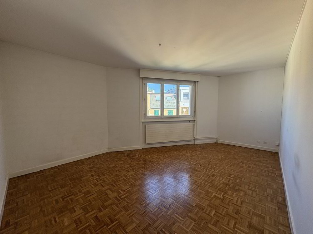 Appartamento di 4.5 locali in affitto a Geneva - immagine 1/3