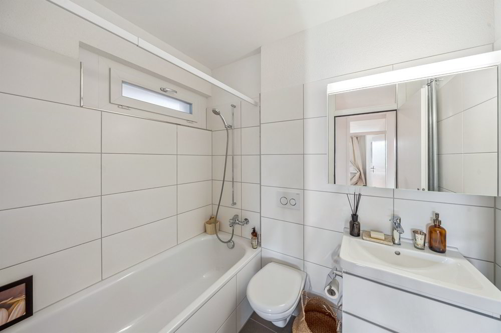3 rooms Apartment for rent in Pratteln - image 1/9