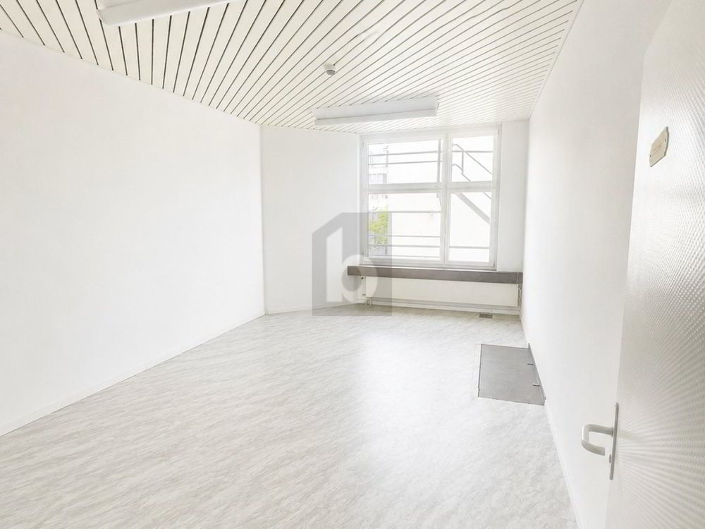 ARBEITEN AN ATTRAKTIVER LAGE IN ZÜRICH - Ansicht 4