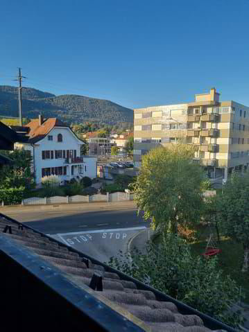 2.5 rooms Apartment for rent in Bassecourt - image 1/10