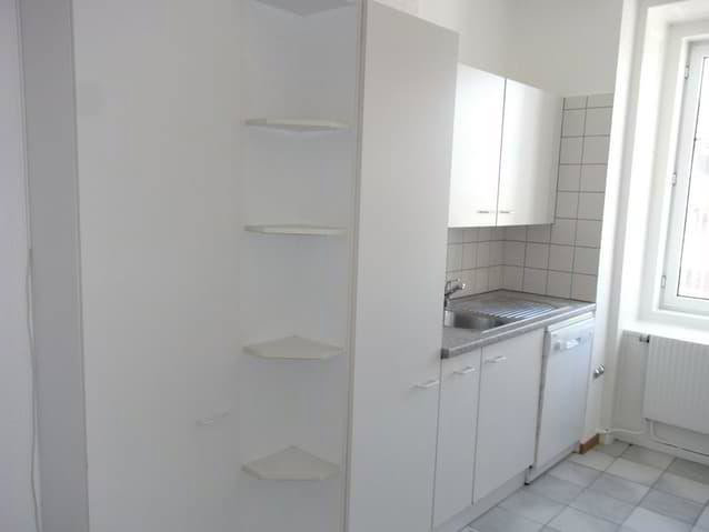 4 Zimmer Wohnung zu vermieten in La Chaux-de-Fonds - Bild 1/8