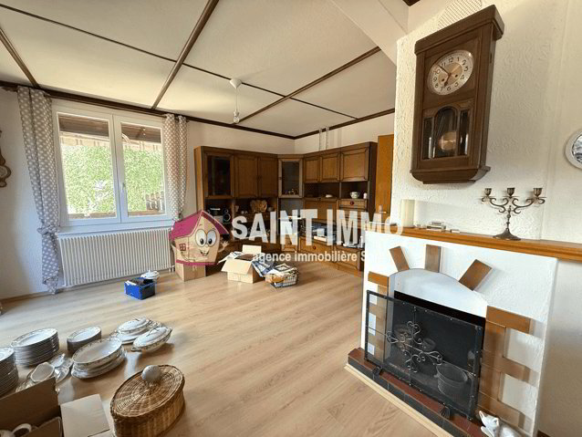 9.5 Zimmer Haus zum verkaufen in Cormoret - Bild 1/13
