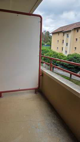 Appartement 2 pièces à louer à Moutier - image 1/13