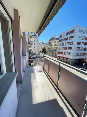4 rooms Apartment for rent in Genève - image 1/7