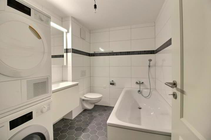 Appartamento di 4.5 locali in affitto a Domdidier - immagine 1/13