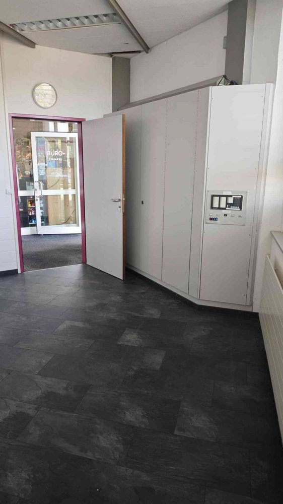 1 Zimmer Büro zu vermieten in Unterentfelden - Bild 1/3