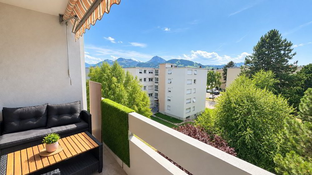 3 rooms Apartment for rent in Bulle - image 1/8