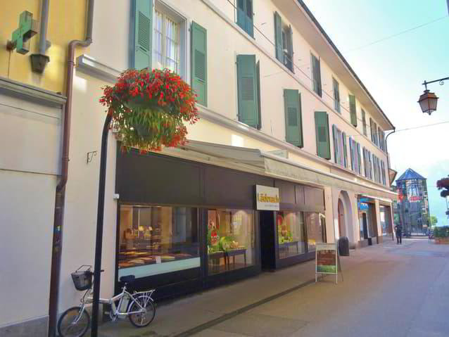 3 rooms Apartment for rent in Vevey - image 1/1