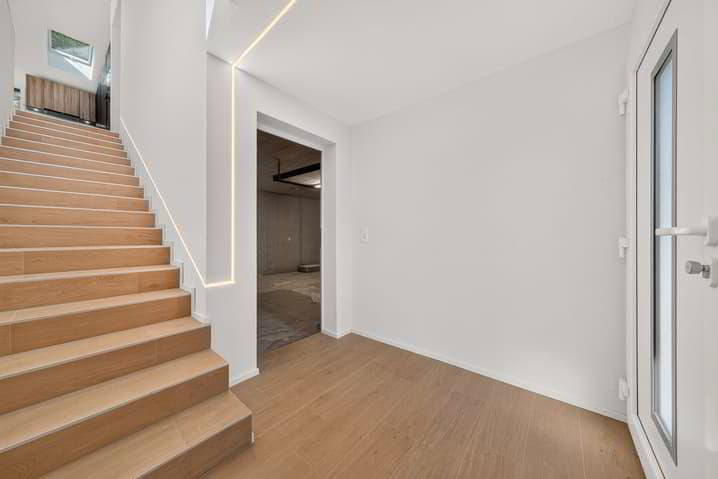 4.5 rooms Apartment to buy in Senèdes - image 1/9